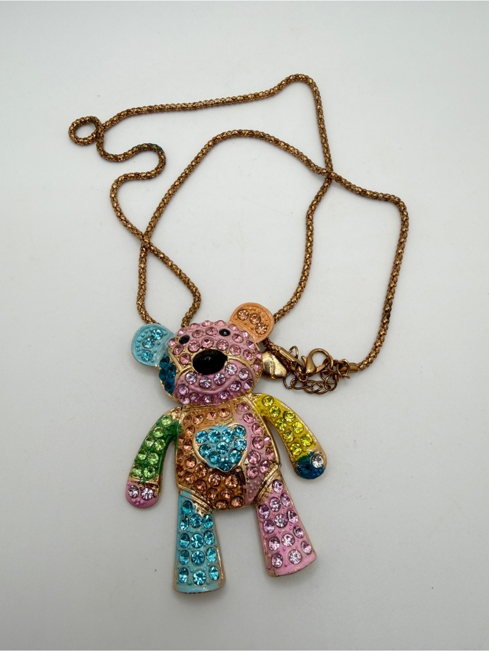 24" BETSEY JOHNSON Pastel Shades Rhinestone bear necklace! - Picture 1 of 17